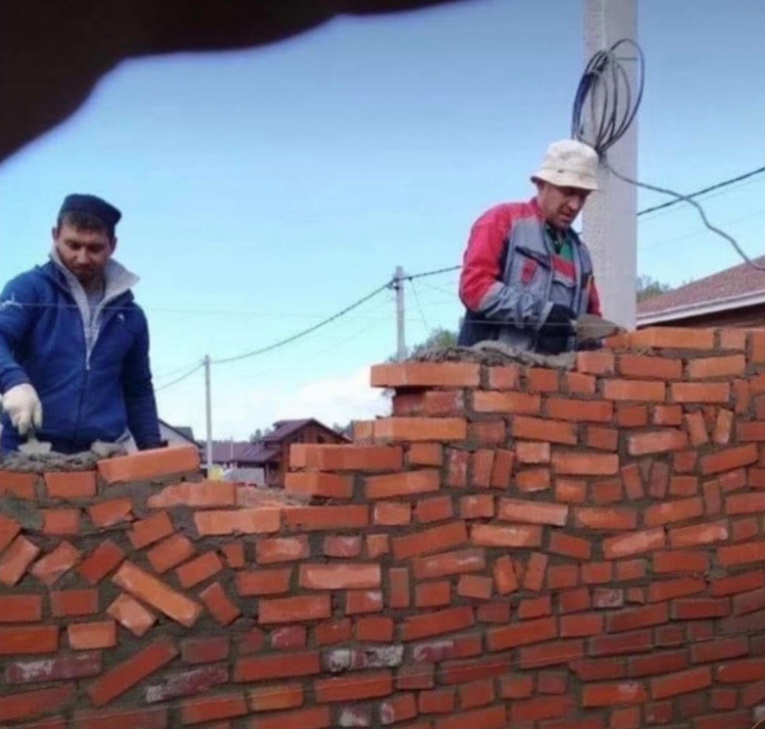 Bricklayers at work on a Melbourne home